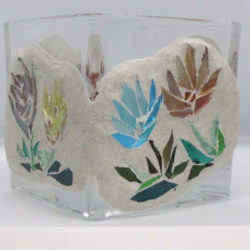 Pot avec des fleurs en verre transparent (O 48)